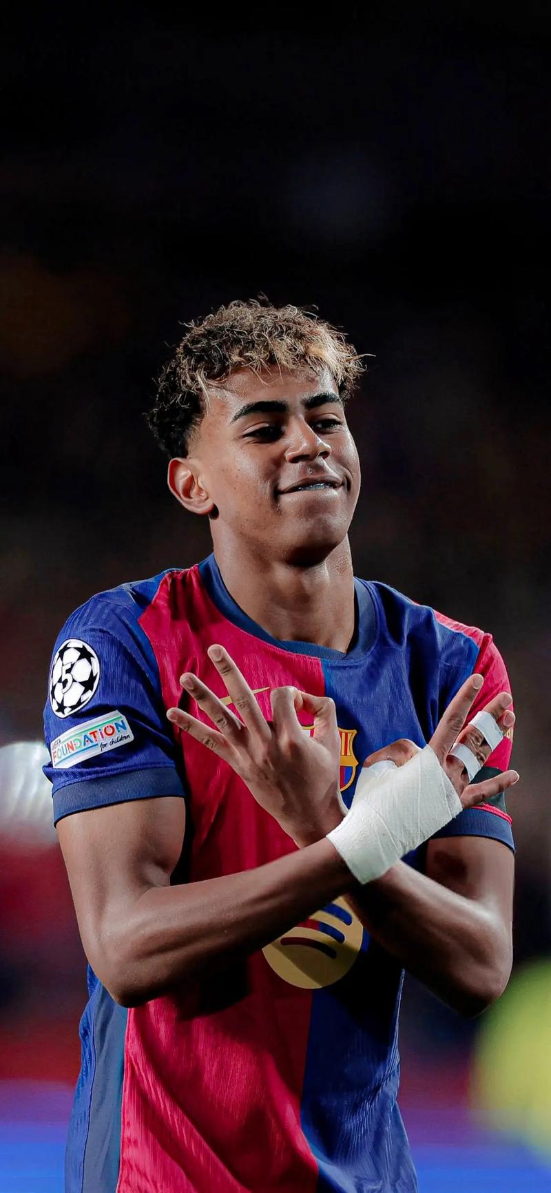 康宁汉姆半场15分7助攻，斯图尔特变身进攻端奇兵