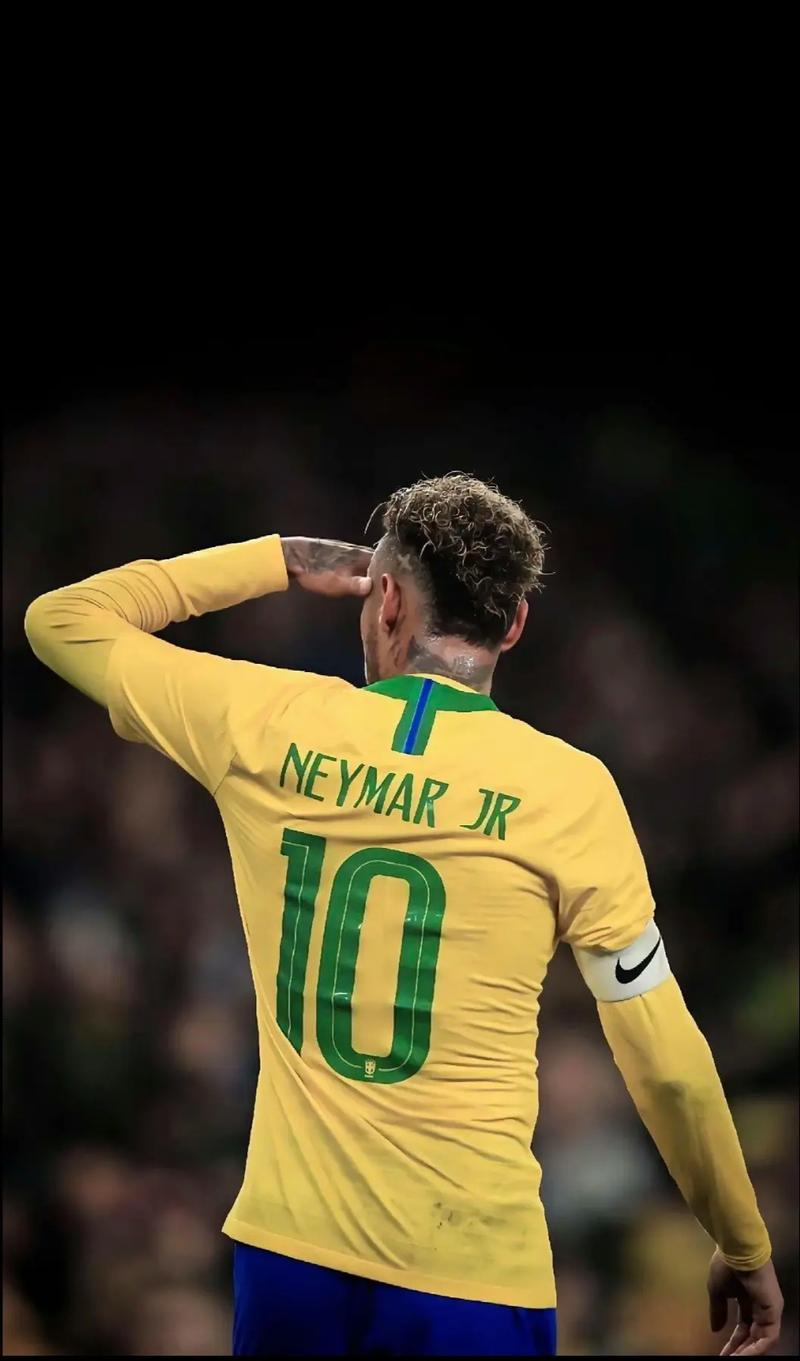 斯基拉：曼奇尼已与萨德签约1+2年，续约后年薪800万欧