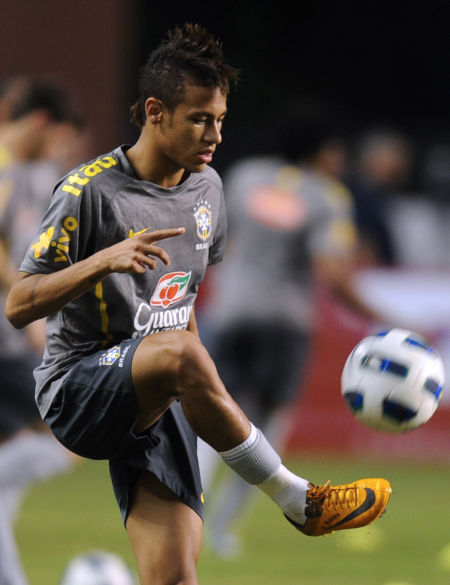 迪利维奥：斯帕莱蒂改变了球队精神面貌；库普的表现使我意外