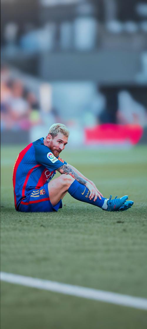 吉达国民总监：伊万-托尼不会在冬窗离开，转会传闻毫无根据